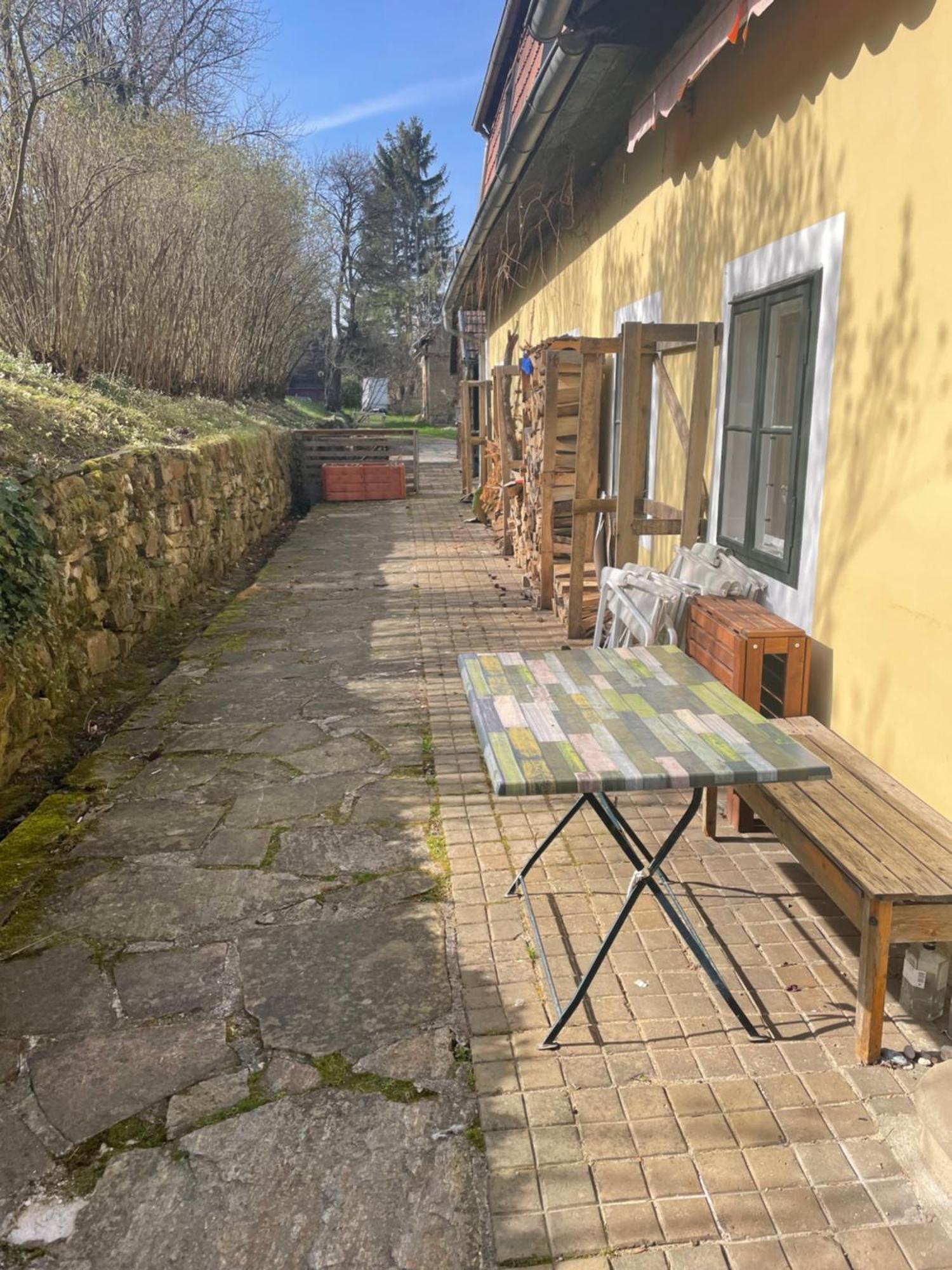 Bed&Breakfast Im Gruenen Nah An Wien Brettwies エクステリア 写真